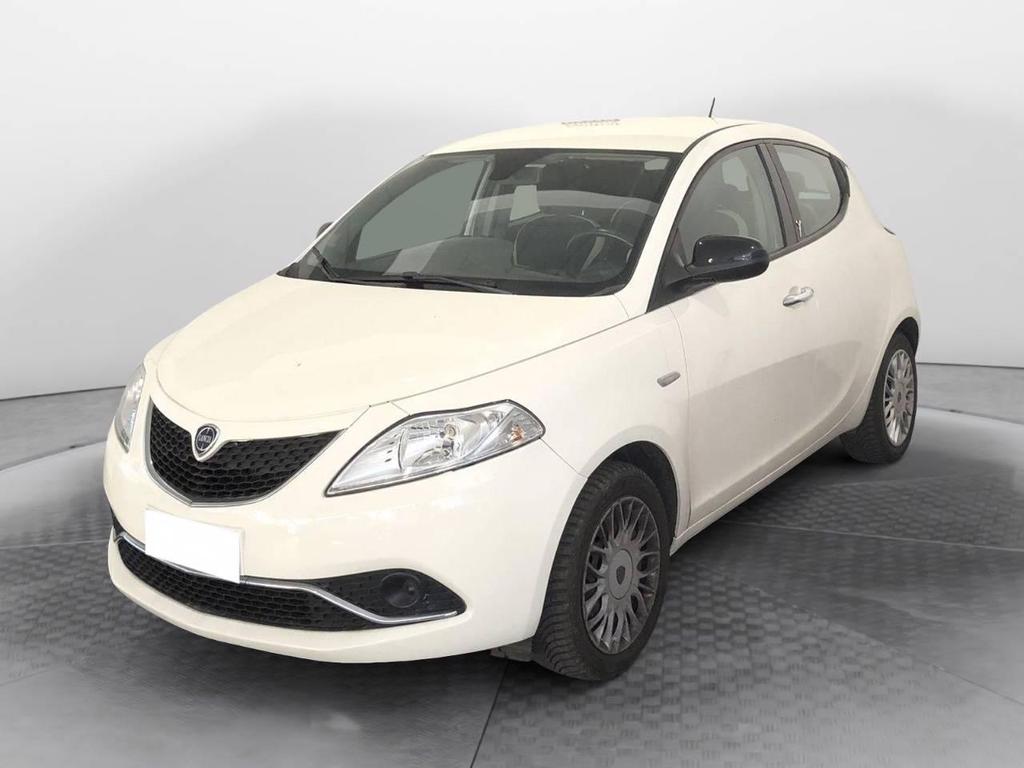 Lancia Ypsilon 1.2 Silver 69cv Benzina Usata