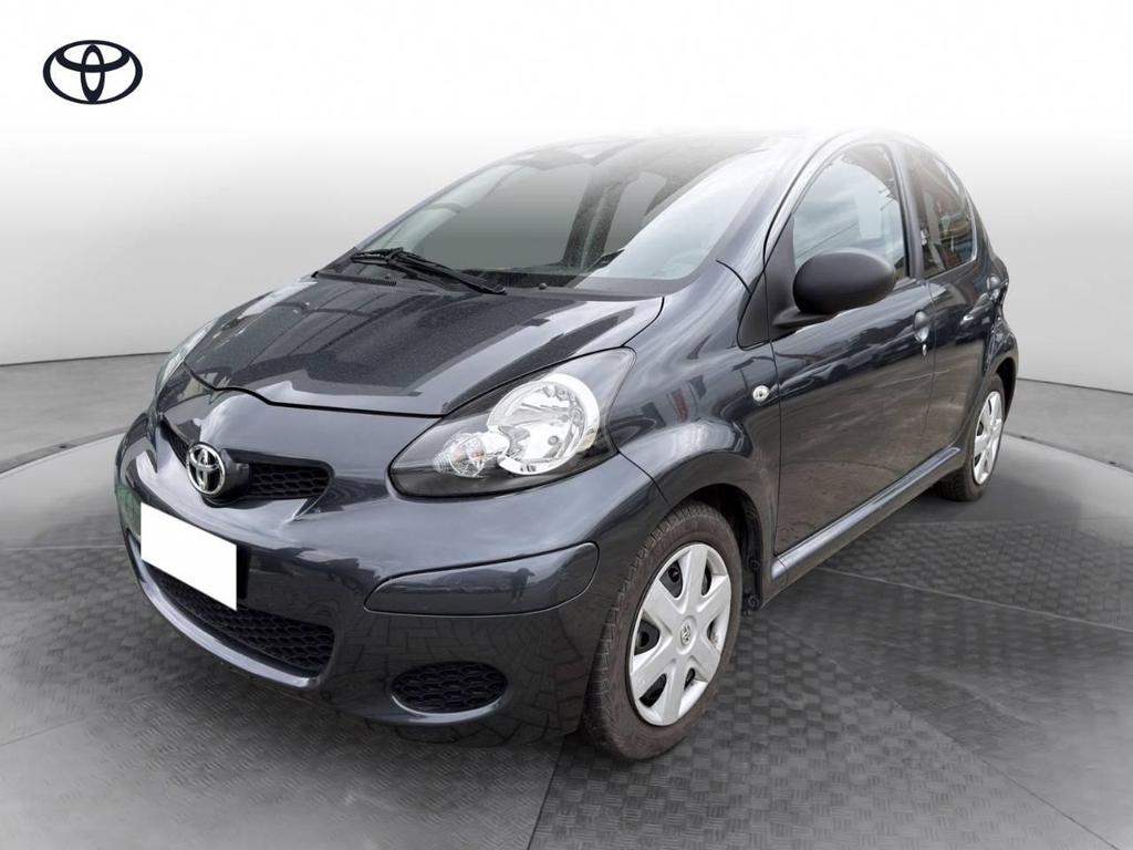 Toyota Aygo 1.0 Sol Red Edition 5p Benzina Usata