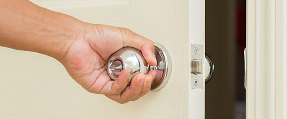 The Doorknob Theory of Chinese