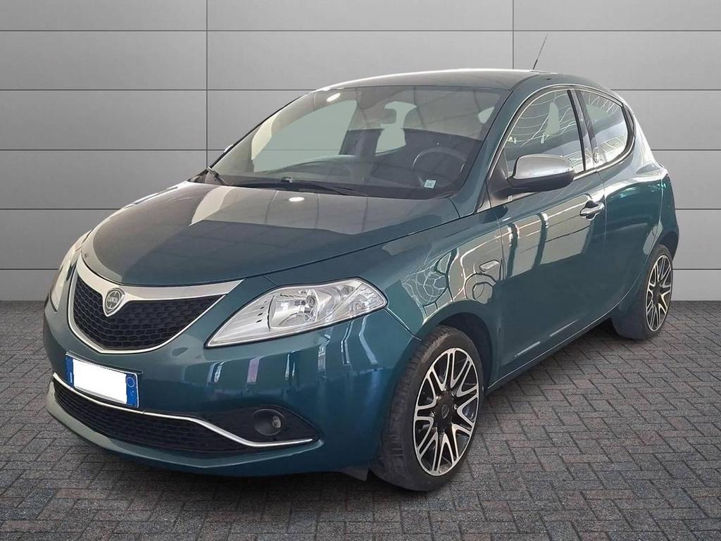 Lancia Ypsilon 1.2 Gold Ecochic Gpl 69cv My16 Gpl Usata