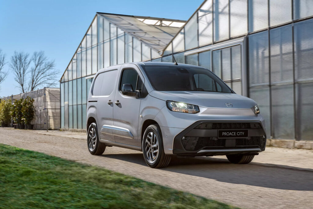 Nuova Toyota Proace City a Torino