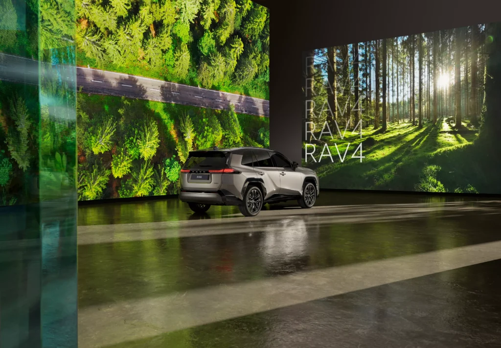 toyota rav4 nuova a torino hybrid 12